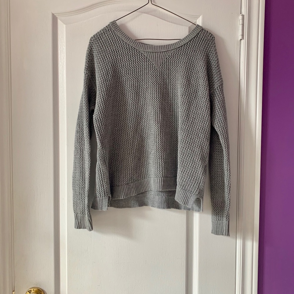 American eagle grey sweater